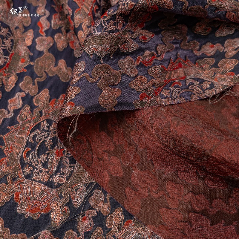 Purple Red Rayon Floral Jacqua - Sewing recension och pris